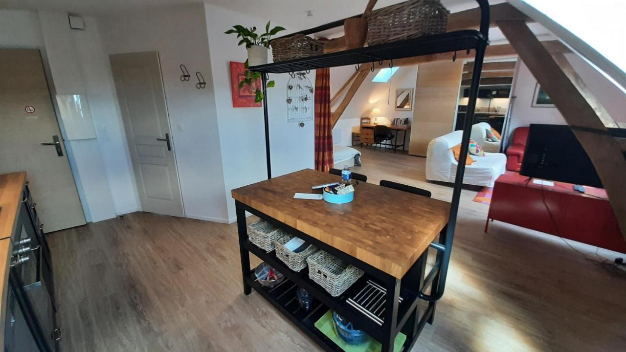Les Petits Greniers Apartment Jonquieres  Exterior photo